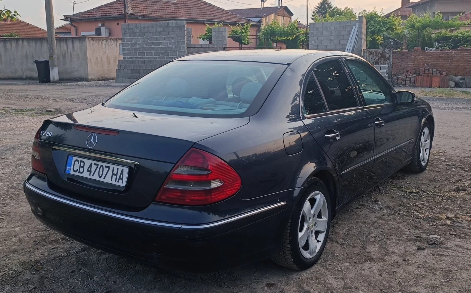 Mercedes-Benz E 220 220CDI - изображение 4