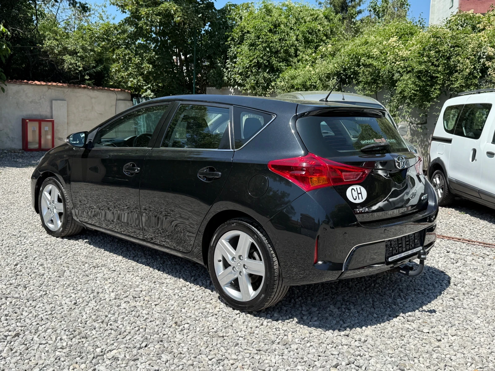 Toyota Auris 2.0D-4D Sol ОТЛИЧЧНО СЪСТОЯНИЕ! - EURO5b - изображение 6