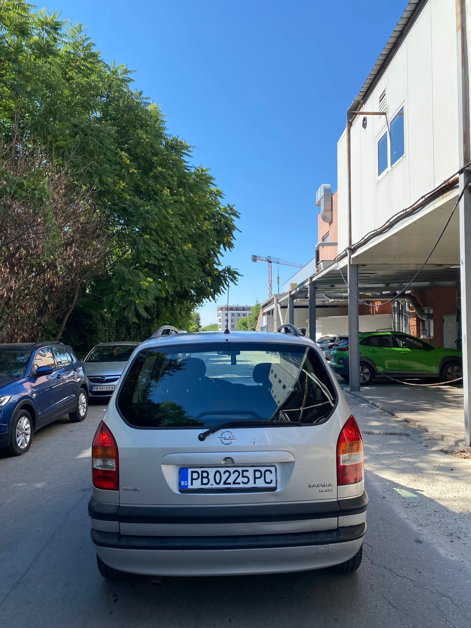 Opel Zafira 2.0 - изображение 5