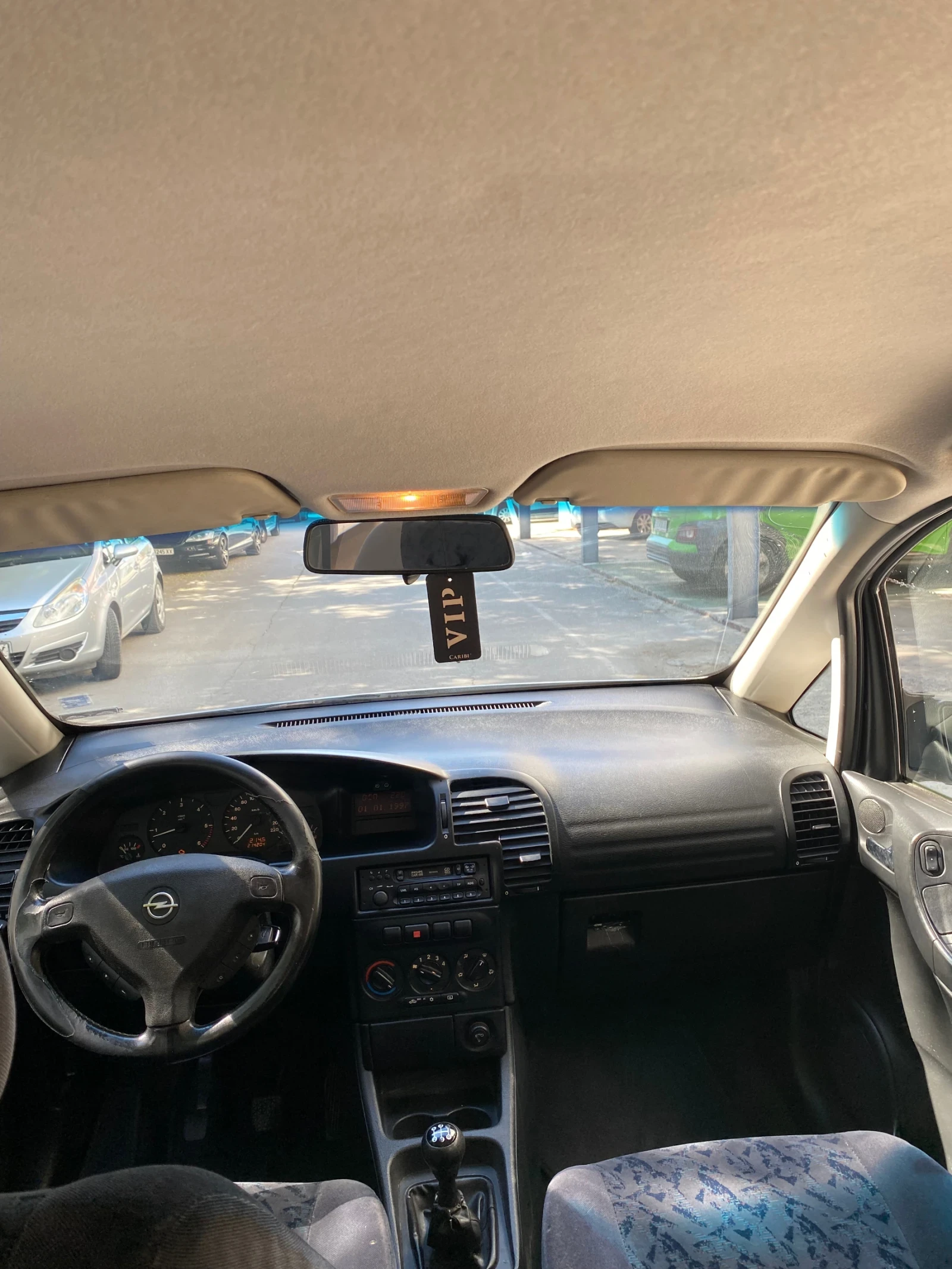 Opel Zafira 2.0 - изображение 7
