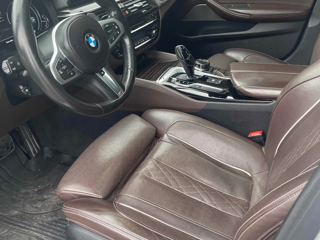 BMW 540 540i xDrive  CARFAX | Mobile.bg   5