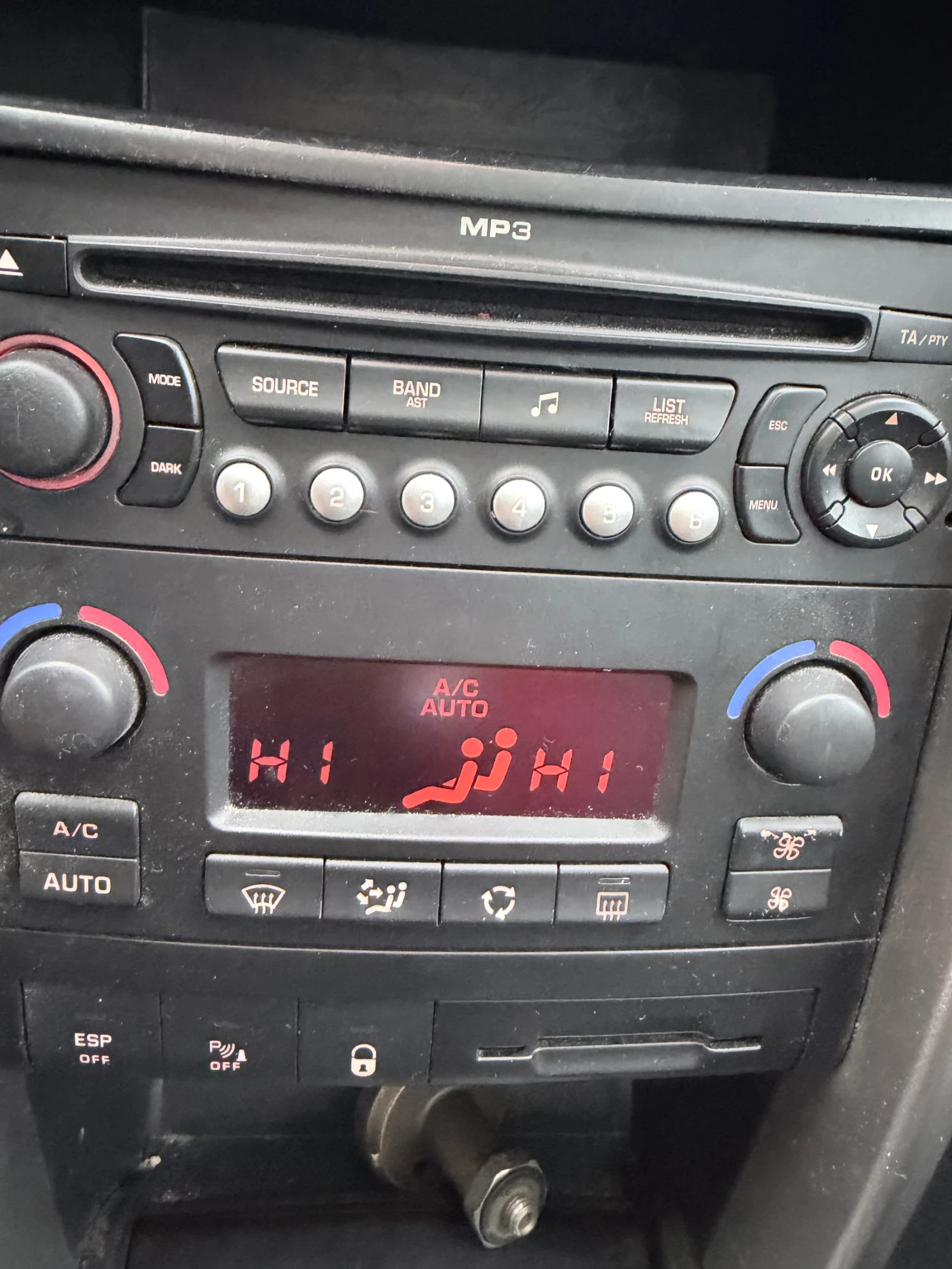 Peugeot 207 ���-������ �������� ������� �� �� ���������� | Mobile.bg � ����������� 10