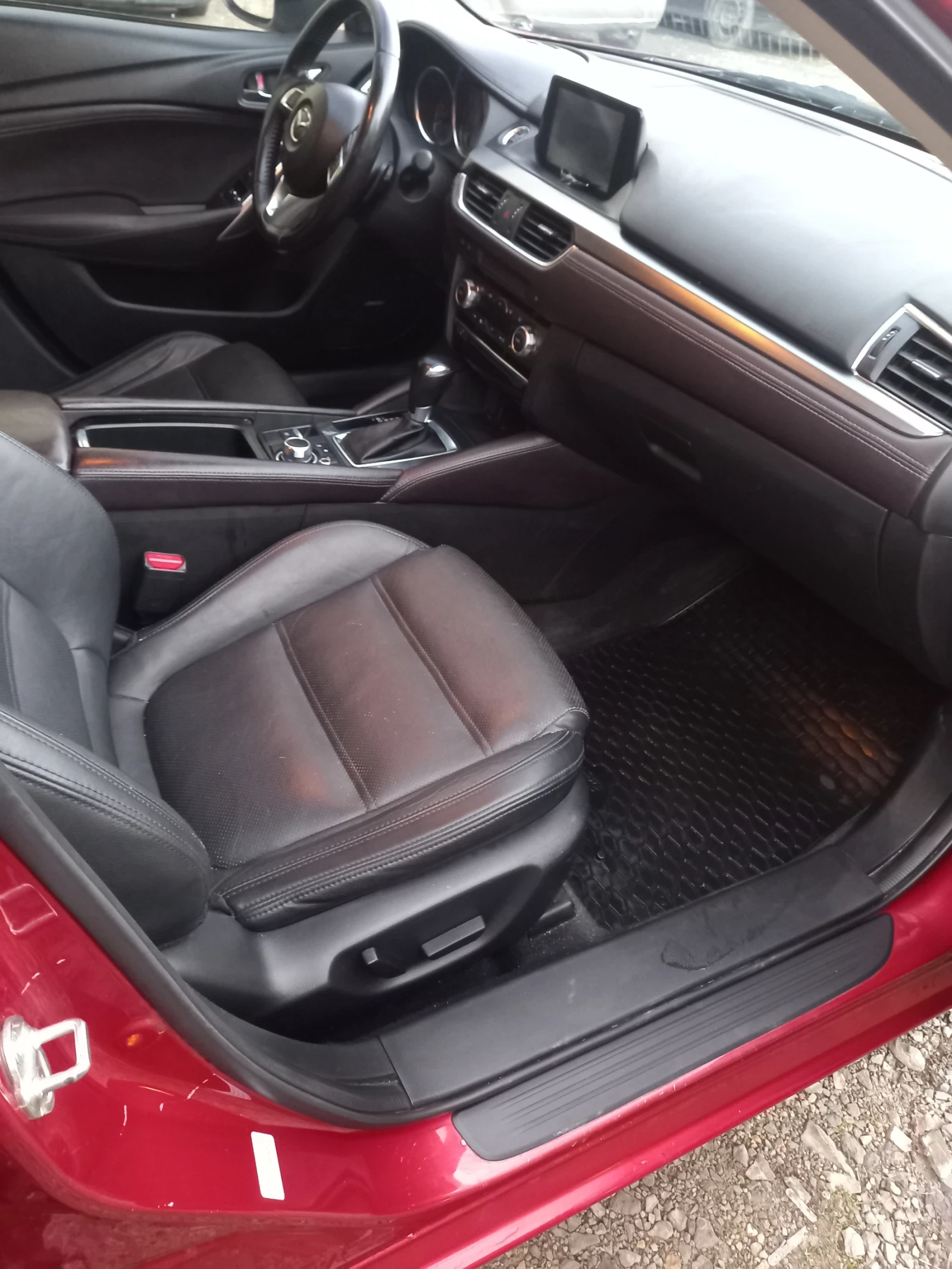 Mazda 6, снимка 9 - Автомобили и джипове - 53563258