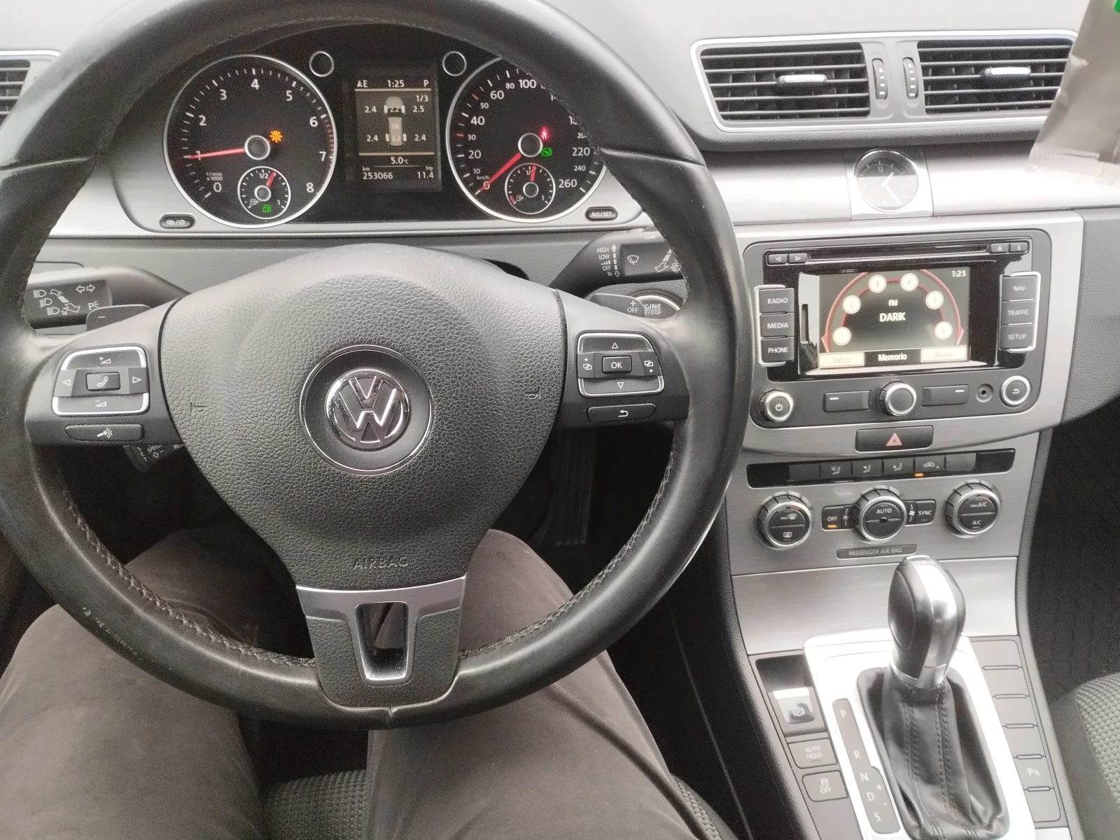 VW Passat 1.4i CNG СЕРВИЗНИ ДОК., снимка 10 - Автомобили и джипове - 53717583