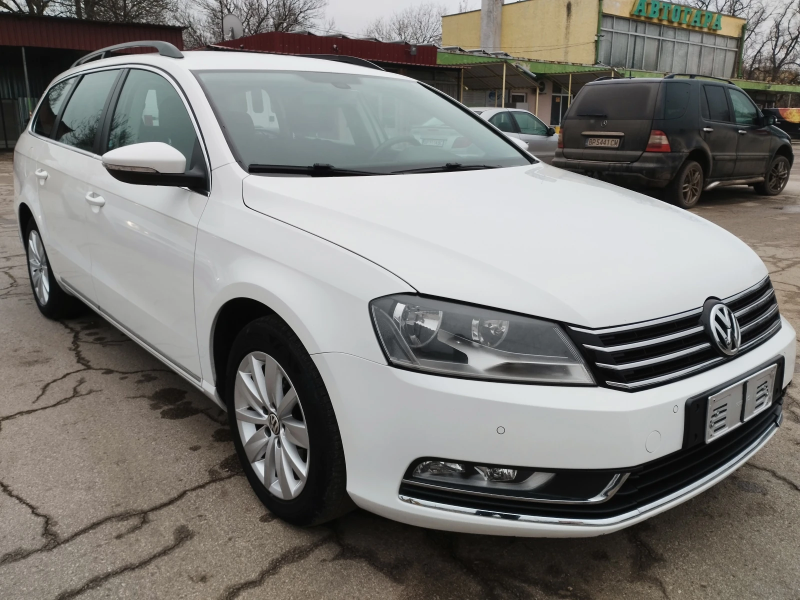 VW Passat 1.4i CNG СЕРВИЗНИ ДОК., снимка 2 - Автомобили и джипове - 53717583