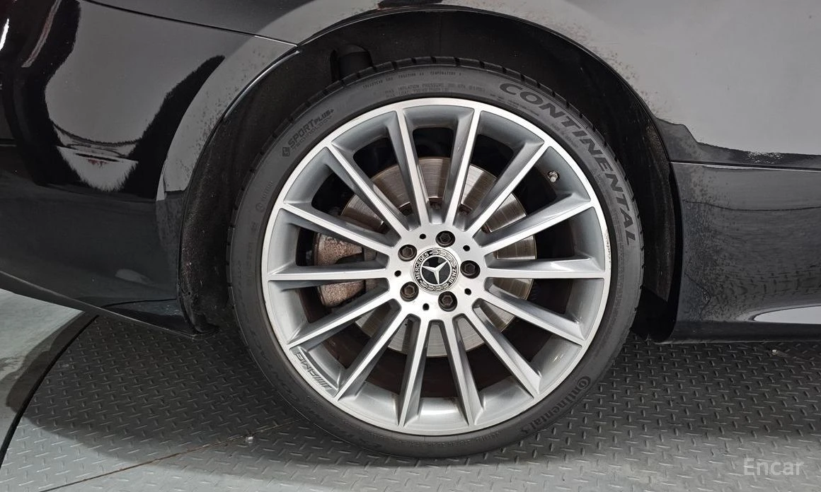 Mercedes-Benz E 450, снимка 5 - Автомобили и джипове - 53750163