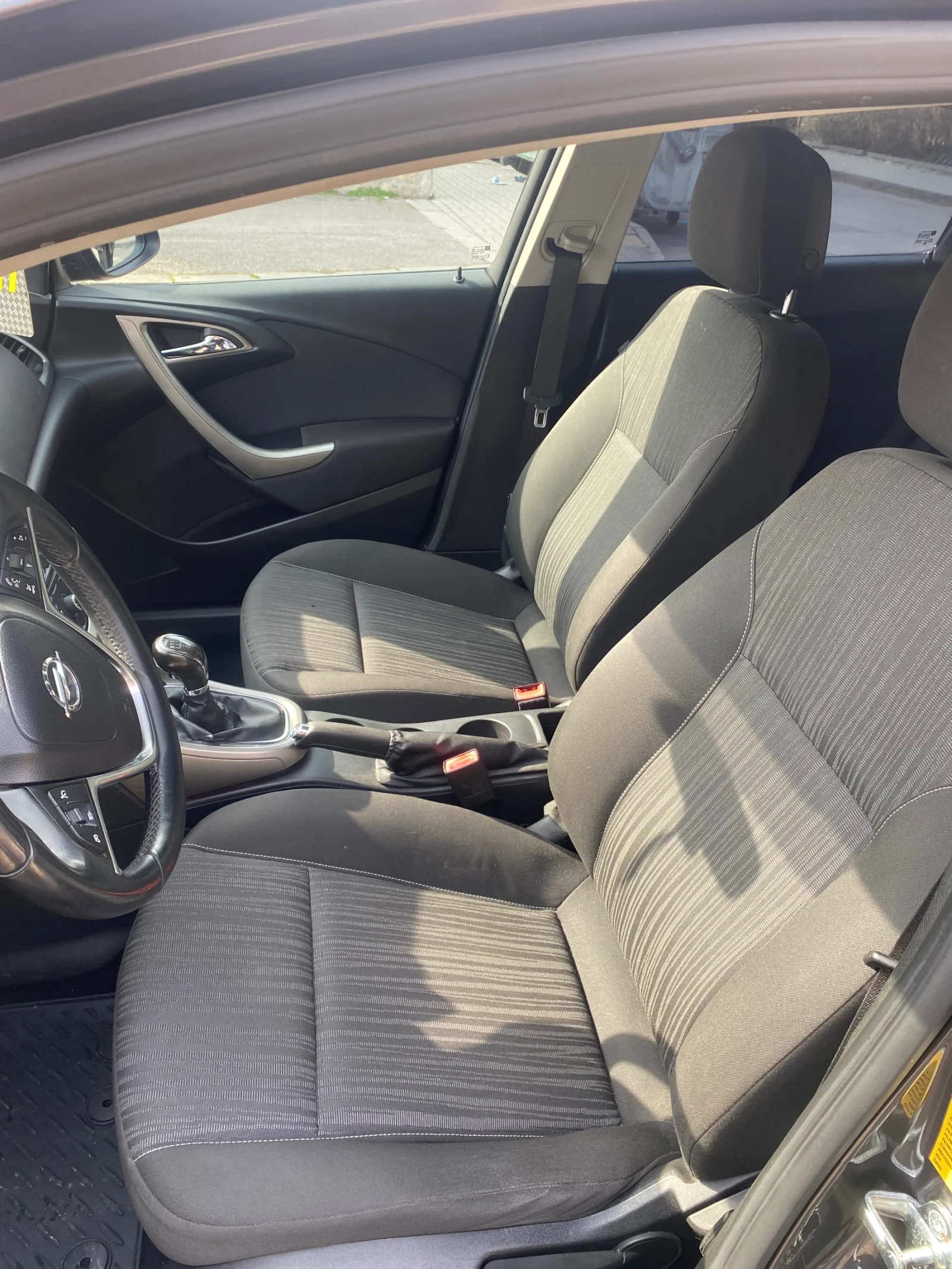 Opel Astra, снимка 8 - Автомобили и джипове - 53759128