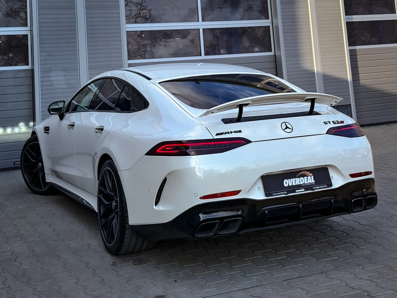 Mercedes-Benz AMG GT 63s* 3D-BURM* HEADUP* SOFT* DISTR* ЛИЗИНГ, снимка 4 - Автомобили и джипове - 53880889