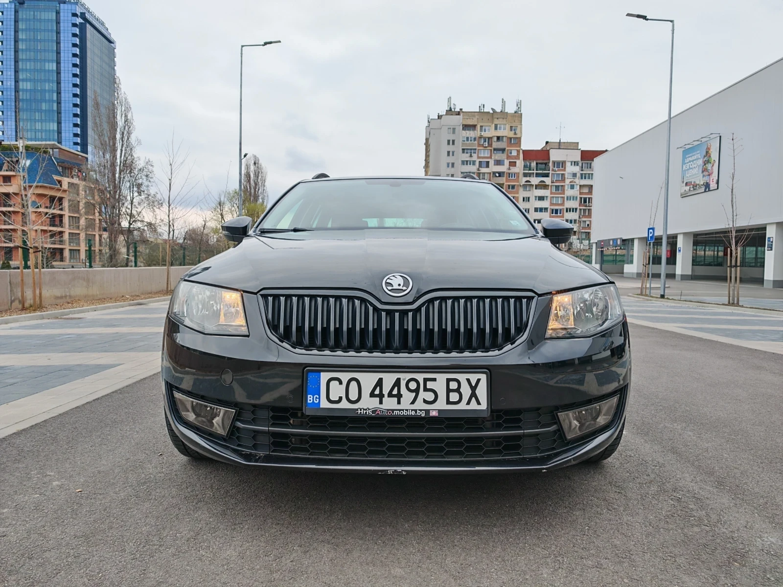 Skoda Octavia 1.8 TSI Combi, снимка 2 - Автомобили и джипове - 53923798