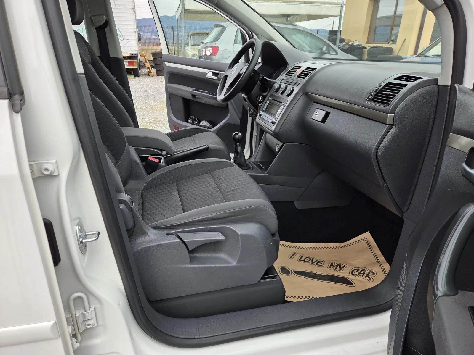 VW Touran 2.0i CNG | Mobile.bg � ����������� 8