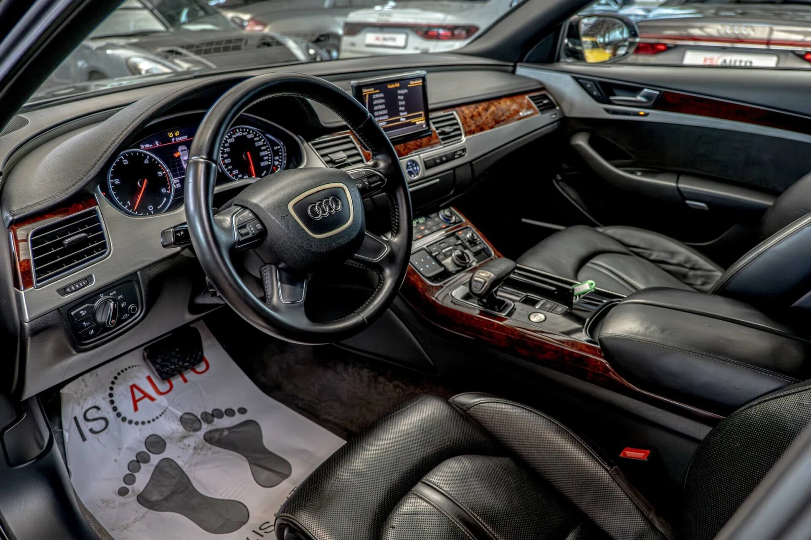 Audi A8 4.2TDI/Bose/NightVision/Камера/Обдухване/Quattro, снимка 7 - Автомобили и джипове - 54338716