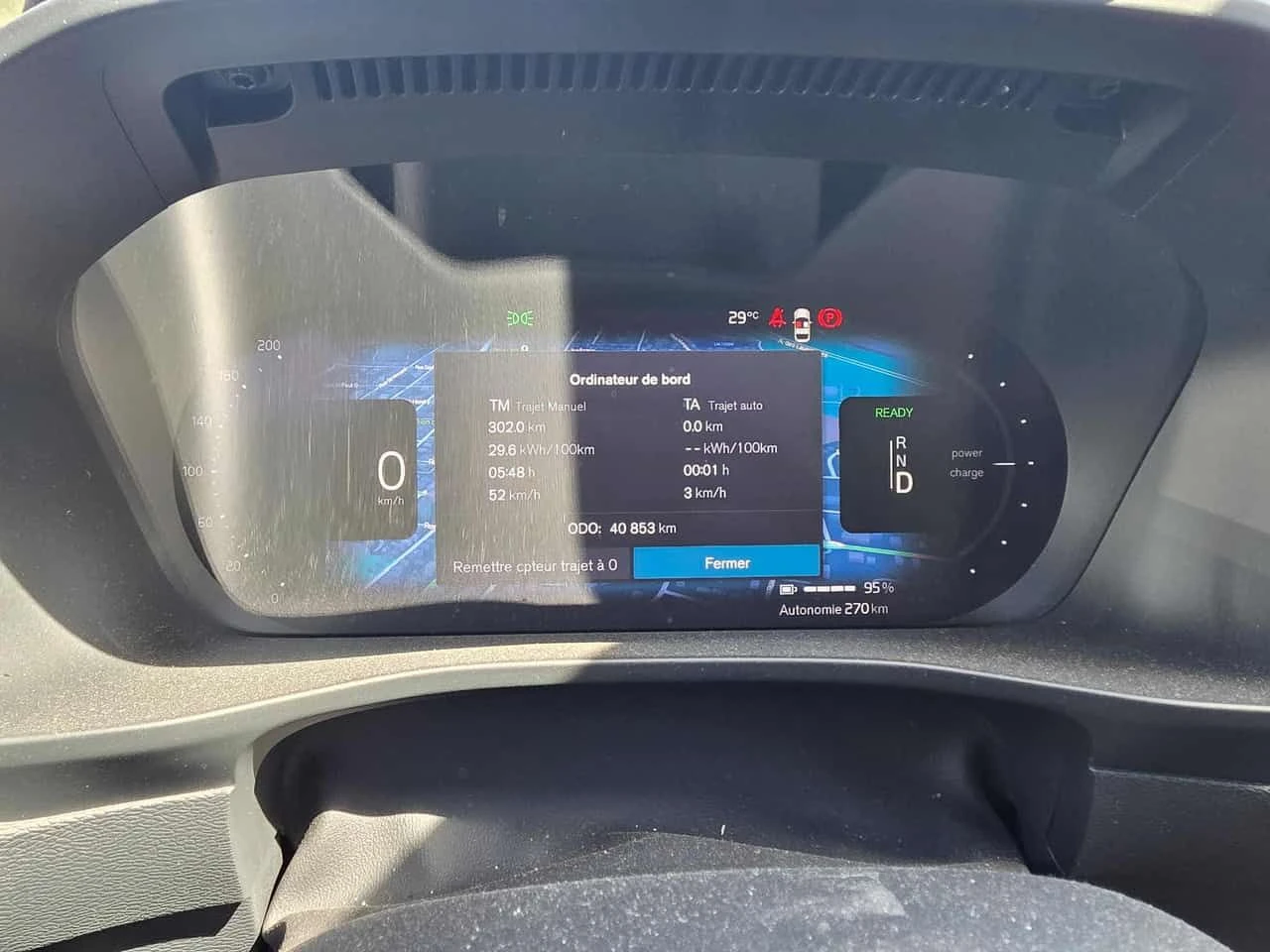 Volvo C40 Plus  CARFAX, снимка 6 - Автомобили и джипове - 54360236