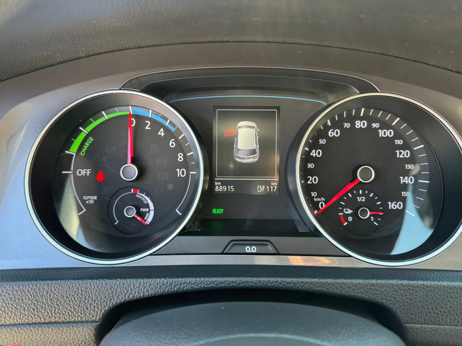 VW Golf ЕЛЕКТРО, снимка 8 - Автомобили и джипове - 54595782