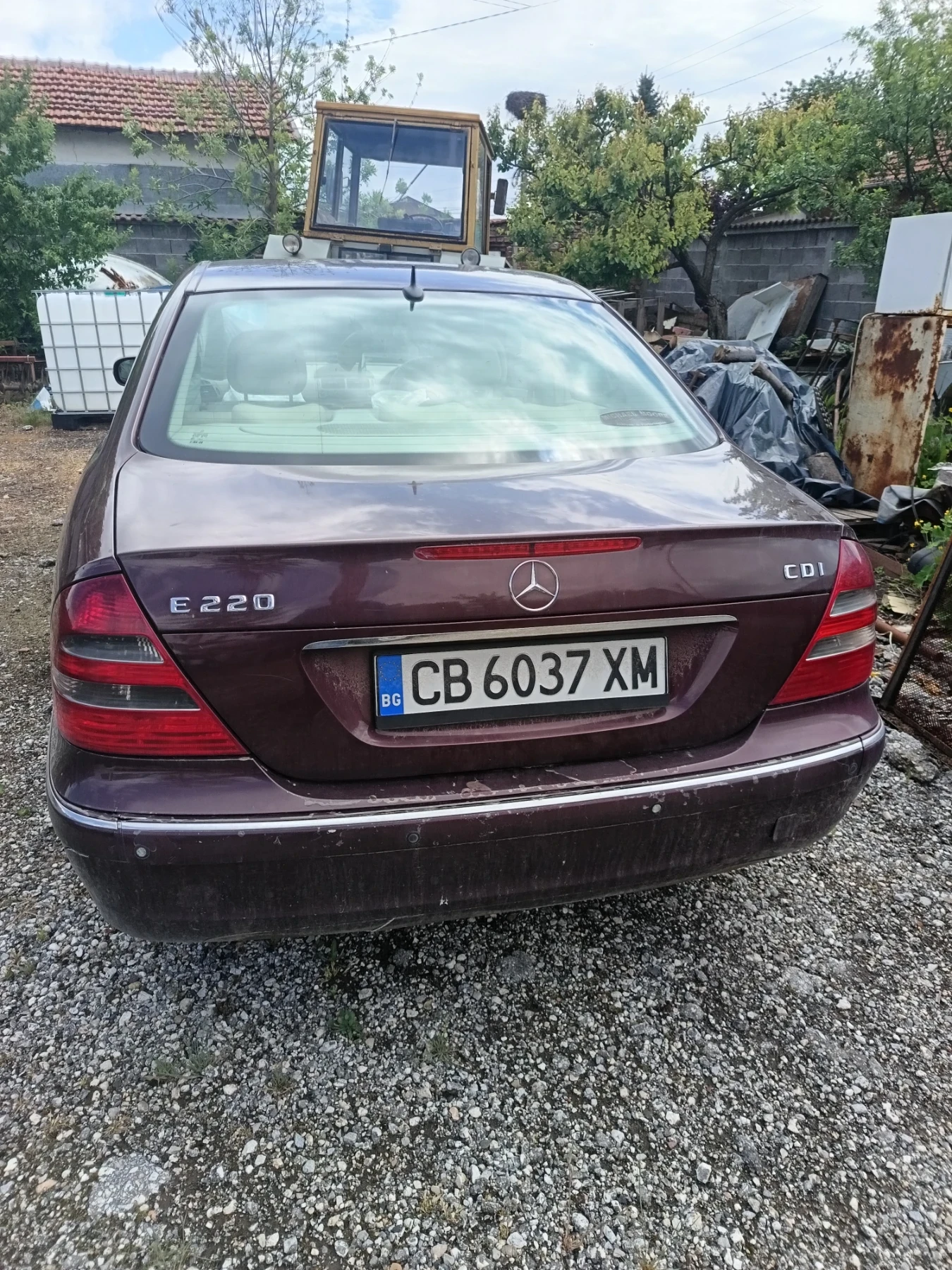 Mercedes-Benz E 220