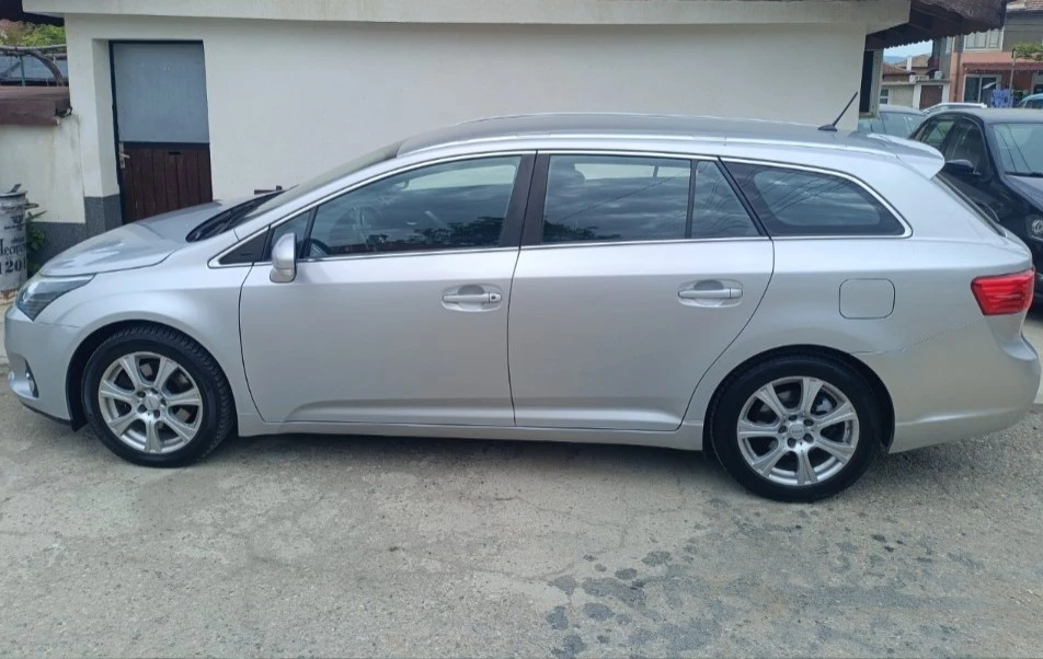 Toyota Avensis 2.2 D | Mobile.bg � ����������� 2
