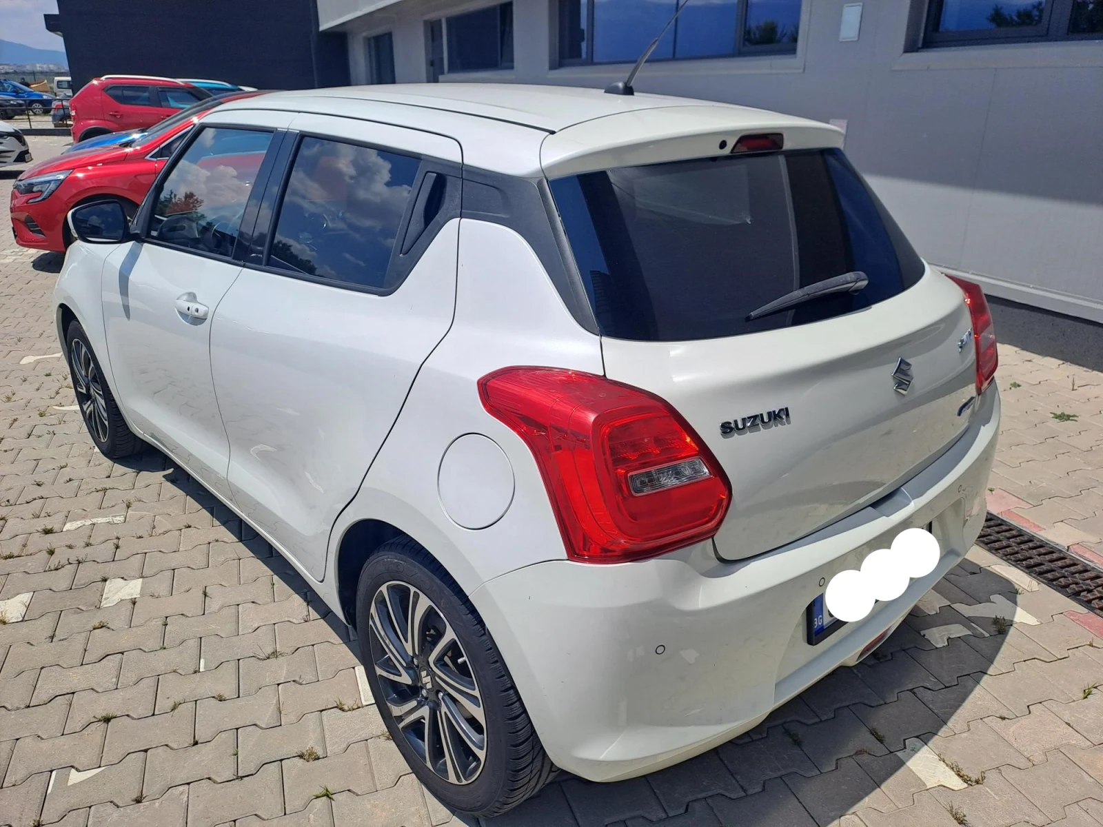 Suzuki Swift 1.2 GLX HYBRID Лятна промоция, снимка 6 - Автомобили и джипове - 54997114