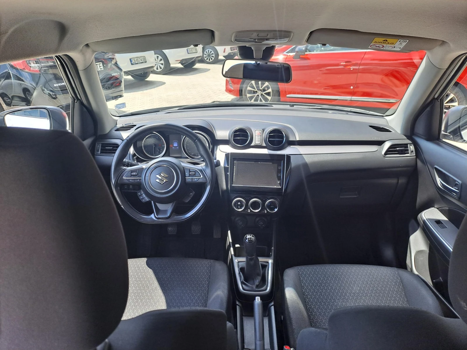 Suzuki Swift 1.2 GLX HYBRID Лятна промоция, снимка 12 - Автомобили и джипове - 54997114