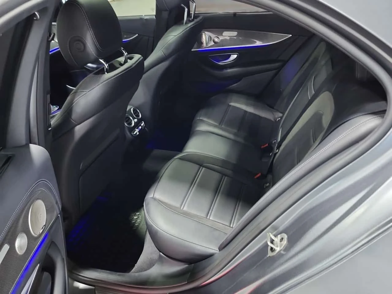 Mercedes-Benz E 53 AMG * CARFAX * Без инциденти * , снимка 9 - Автомобили и джипове - 55257973