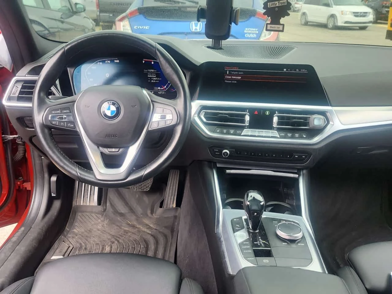 BMW 330 330I XDRIVE/CARFAX/ПОДГРЕВ/ПАМЕТ/ШИБЕДАХ, снимка 10 - Автомобили и джипове - 55270045