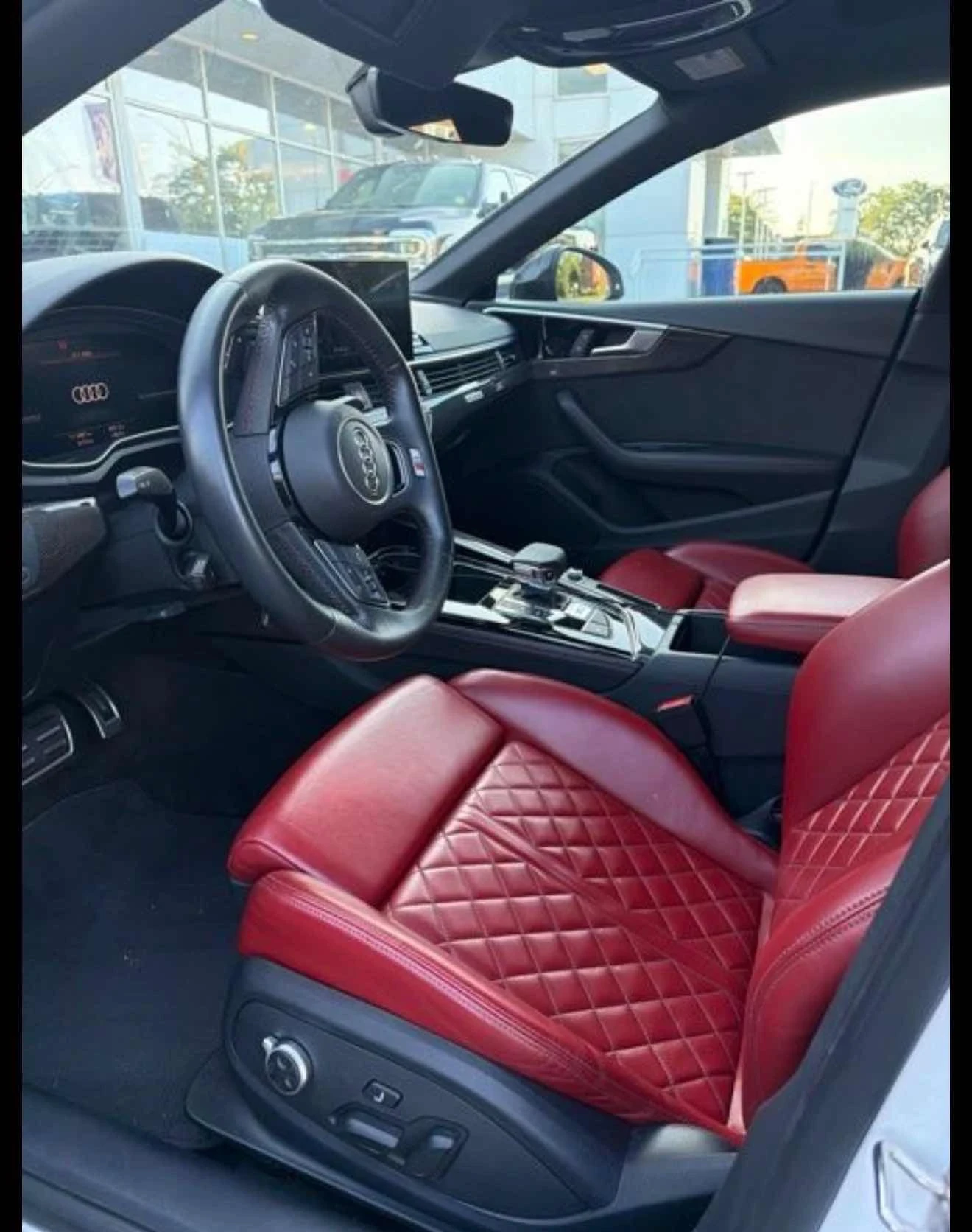 Audi S5 SPORTBACK / PROGRESSIV/ PODGREVI/ CARFAX, снимка 4 - Автомобили и джипове - 55425073