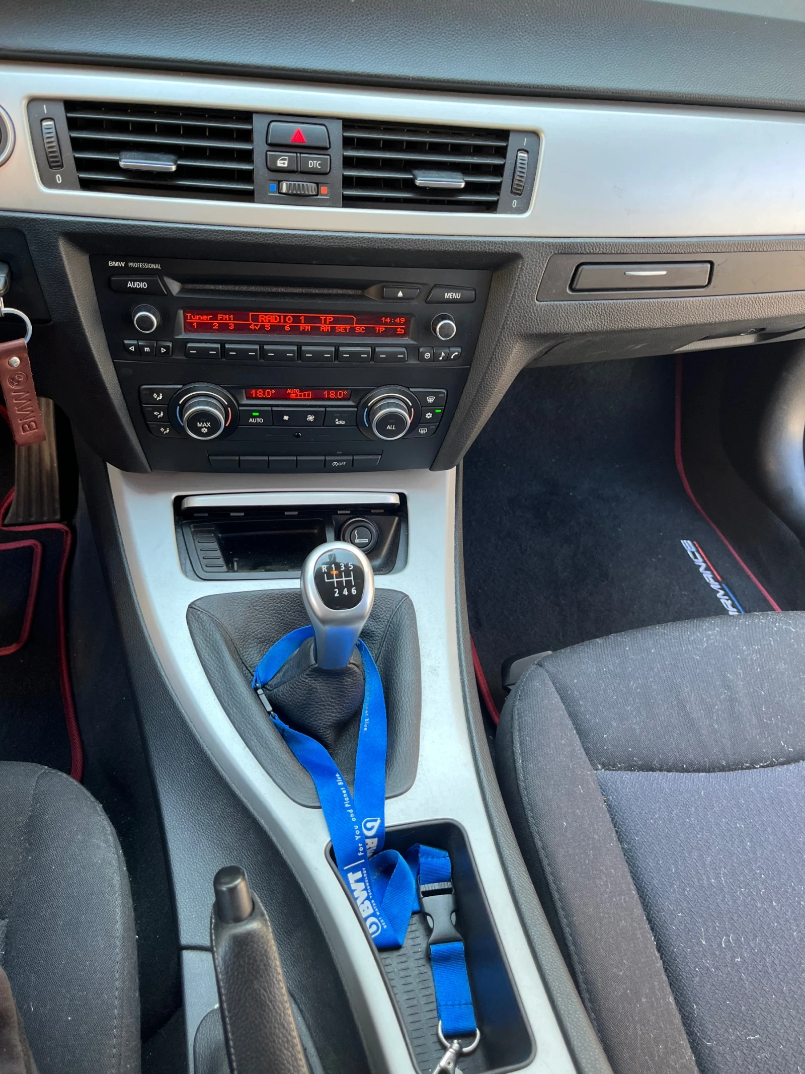 BMW 318, снимка 10 - Автомобили и джипове - 55547979