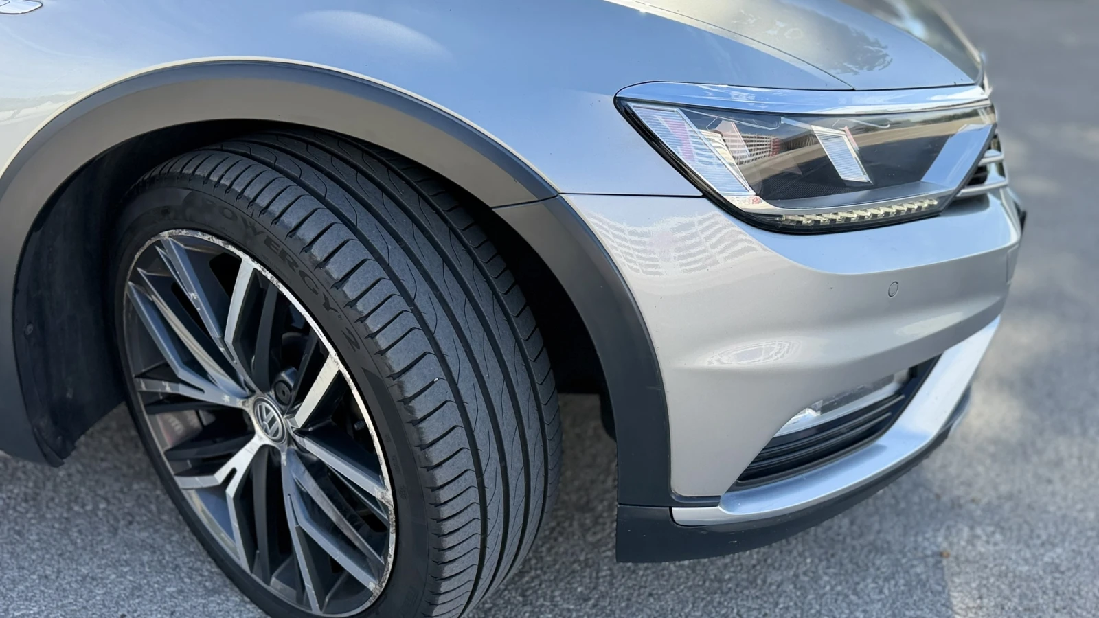 VW Alltrack 2.0 BiTDI 240 к.с. 4Motion | DISTR| DIGITAL/KEYLES, снимка 6 - Автомобили и джипове - 56223154