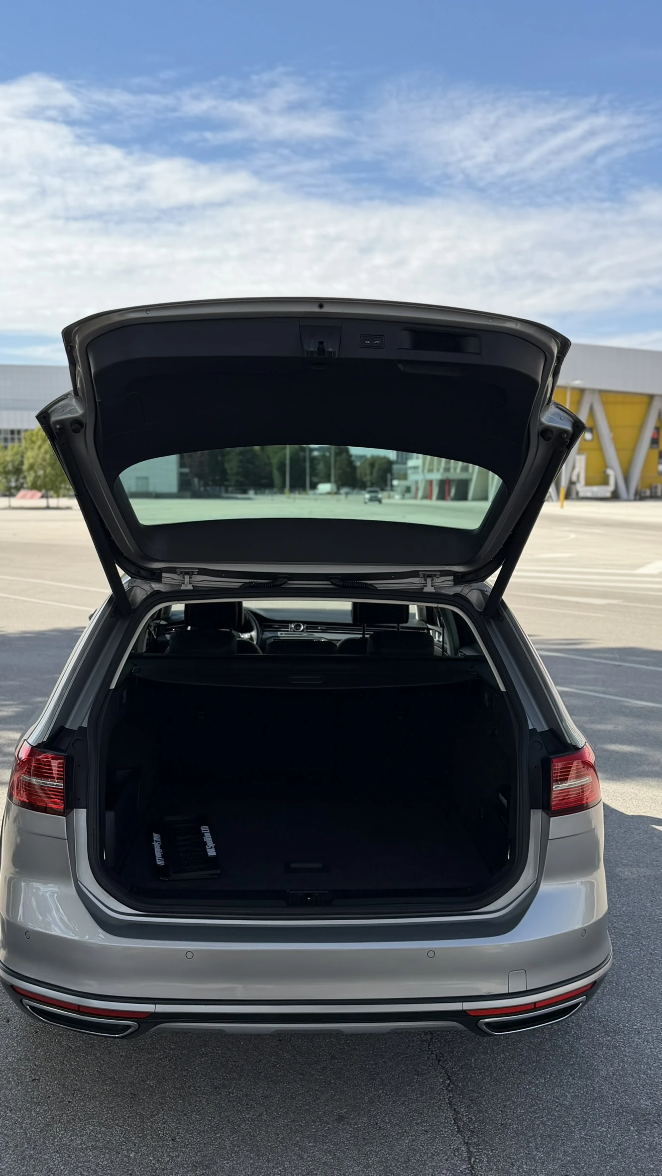 VW Alltrack 2.0 BiTDI 240 к.с. 4Motion | DISTR| DIGITAL/KEYLES, снимка 8 - Автомобили и джипове - 56223154
