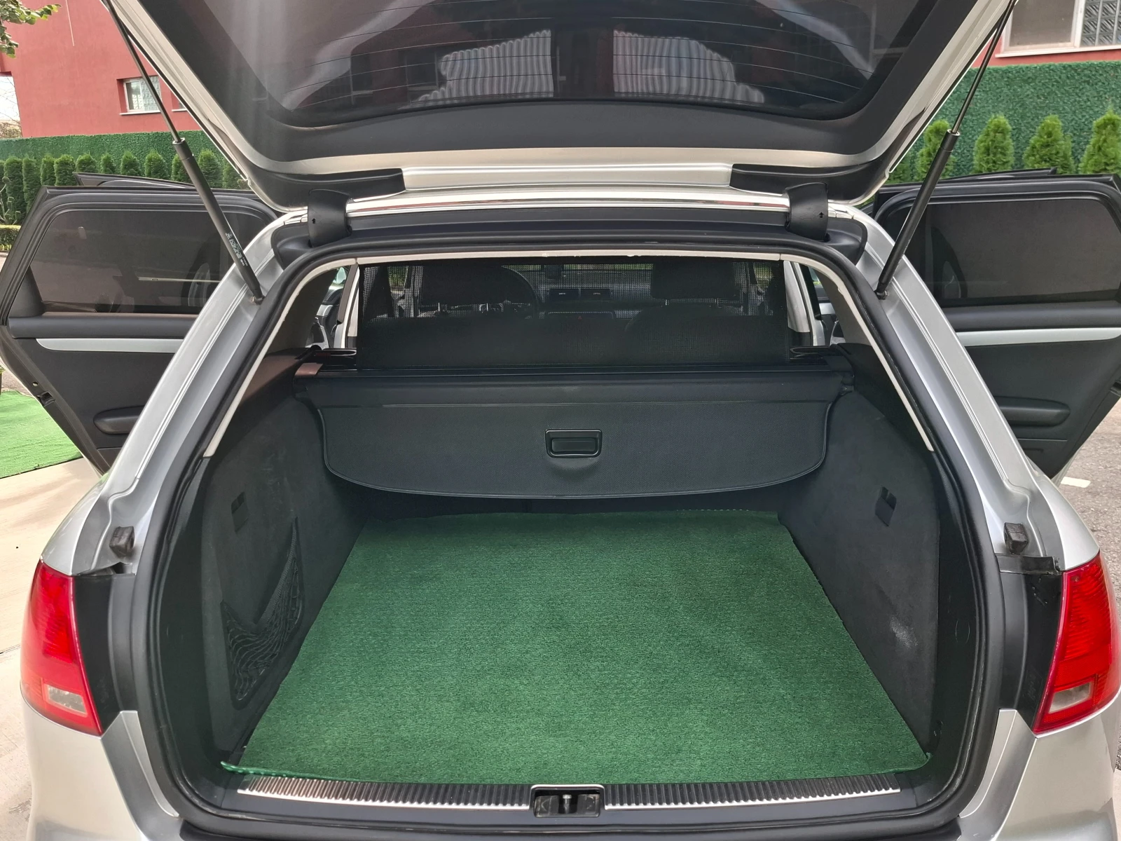 Audi A4 2.0TDI/Клима/BKD, снимка 11 - Автомобили и джипове - 56224055