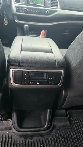 Toyota Highlander 3.5 Бензин- газ , снимка 16