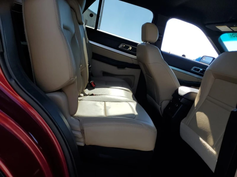 Ford Explorer XLT, снимка 9 - Автомобили и джипове - 52554252