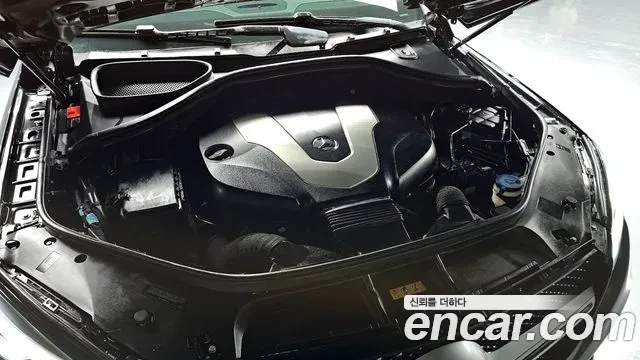 Mercedes-Benz GLC 350, снимка 16 - Автомобили и джипове - 53965363