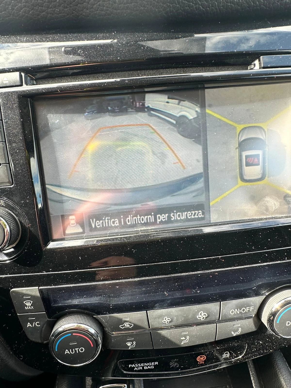 Nissan Qashqai 1.5 DCI TEKNA 360 PANORAMA KAMERA NAVI  - изображение 7
