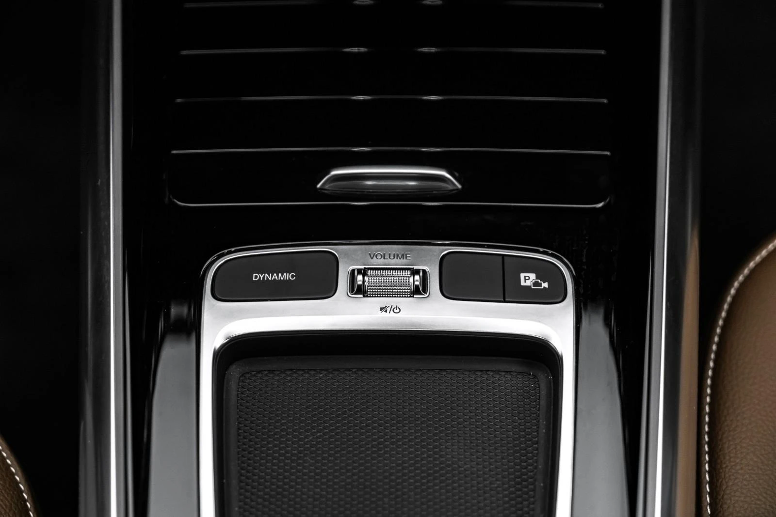 Mercedes-Benz GLA 200 d* 4M* AMG* LED* KEYLESS* CARPLAY*  | Mobile.bg   11