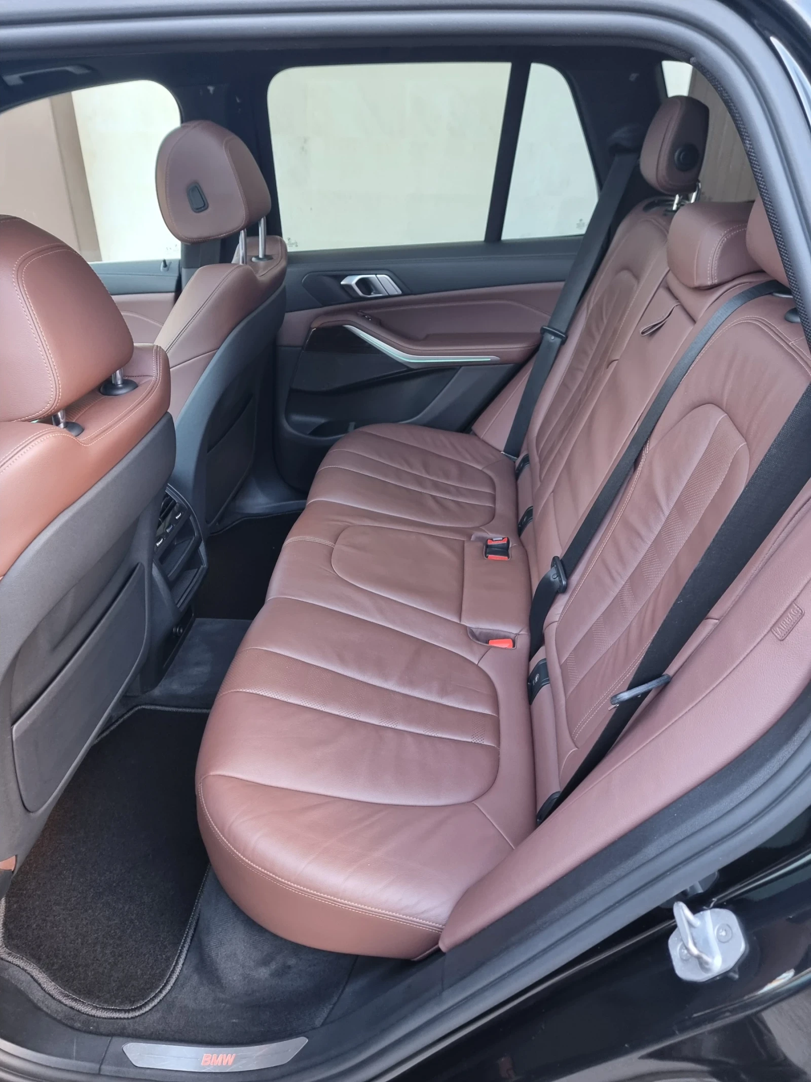 BMW X5 40i - изображение 8