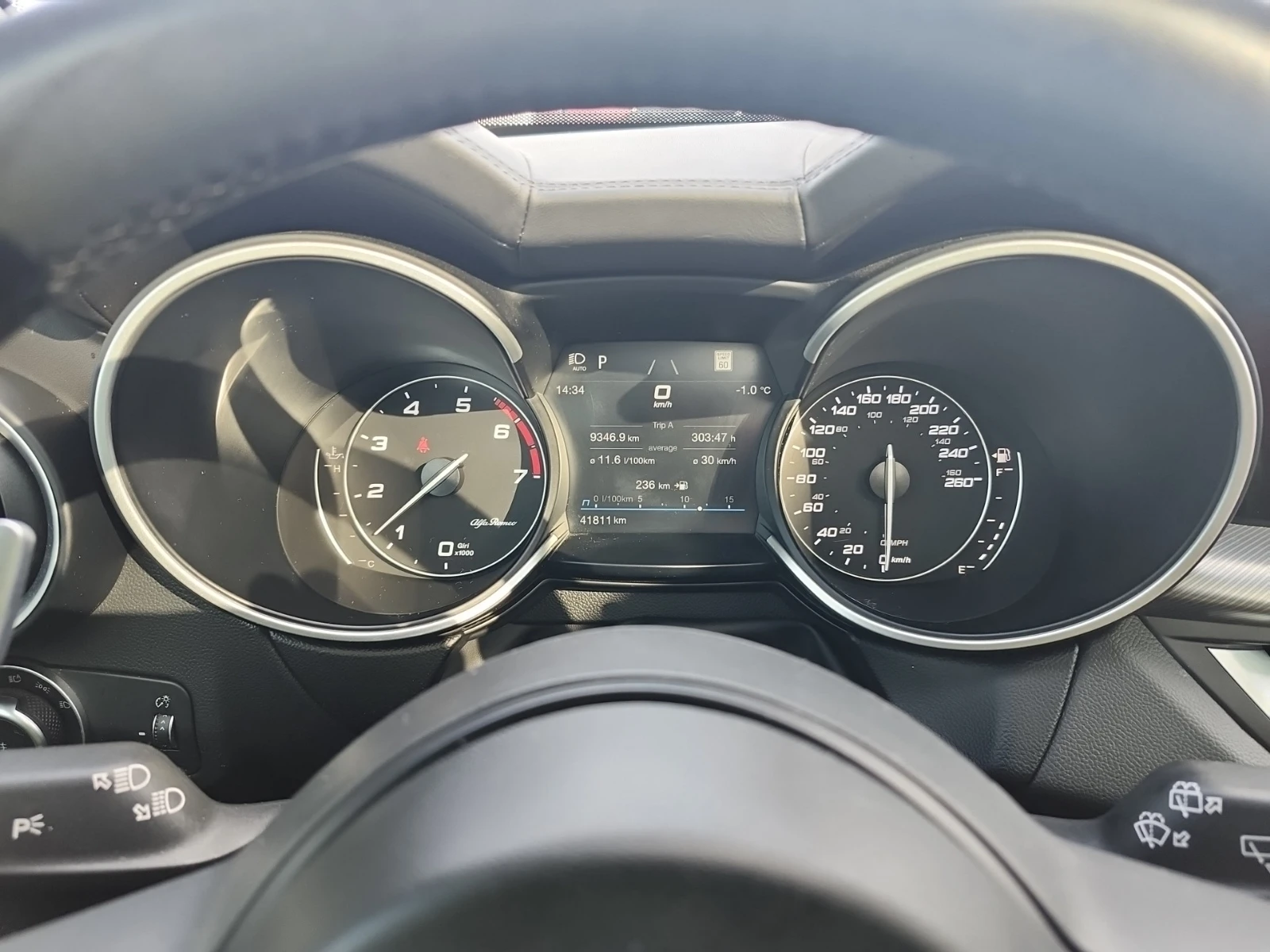 Alfa Romeo Stelvio VELOCE AWD 280кс * Възможност за Лизинг* , снимка 13 - Автомобили и джипове - 53775690