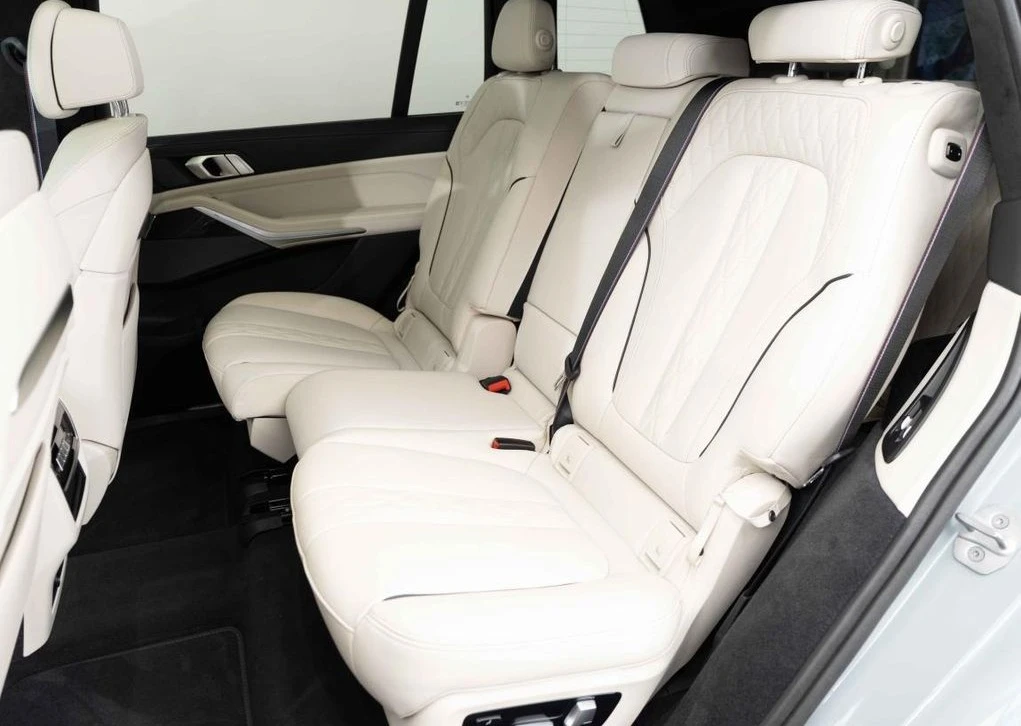 BMW X7 40d xDrive M-Sport, снимка 10 - Автомобили и джипове - 53973768