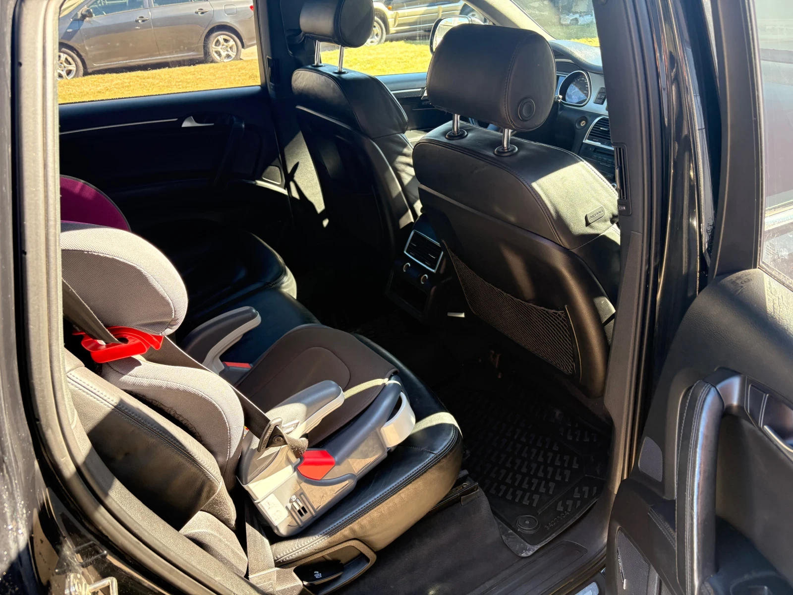 Audi Q7 3.0TDI, снимка 10 - Автомобили и джипове - 54370251