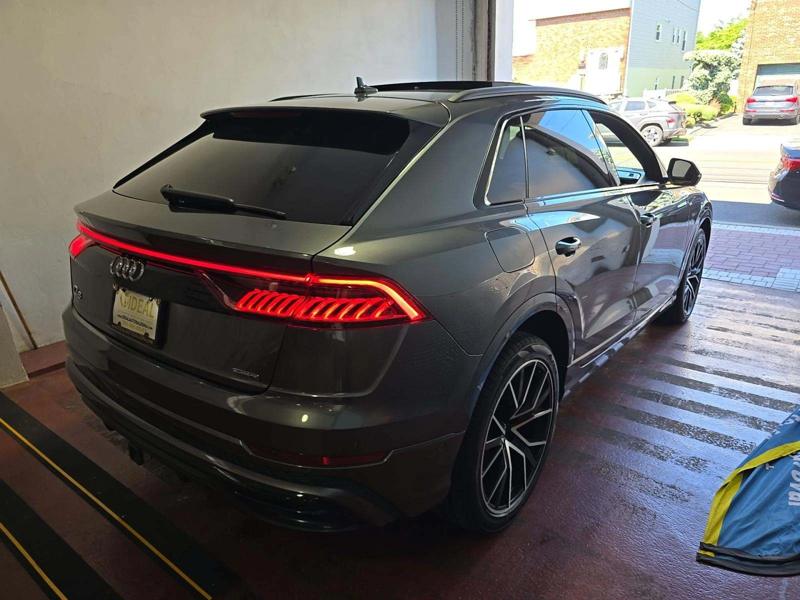 Audi Q8 matrix* Bang&Olufsen* Virtual Cockpit Plus* Head-U, снимка 3 - Автомобили и джипове - 54650464
