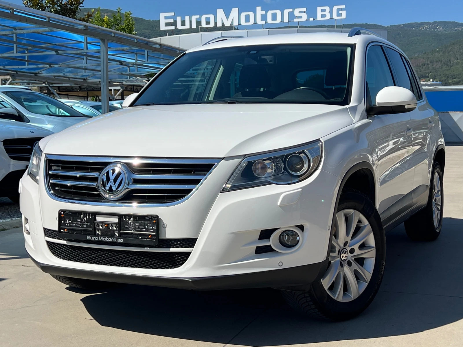 VW Tiguan 2.0TDI, 4-MOTION, DSG-ПЪЛНА СЕРВИЗНА ИСТОРИЯ-КАТОН