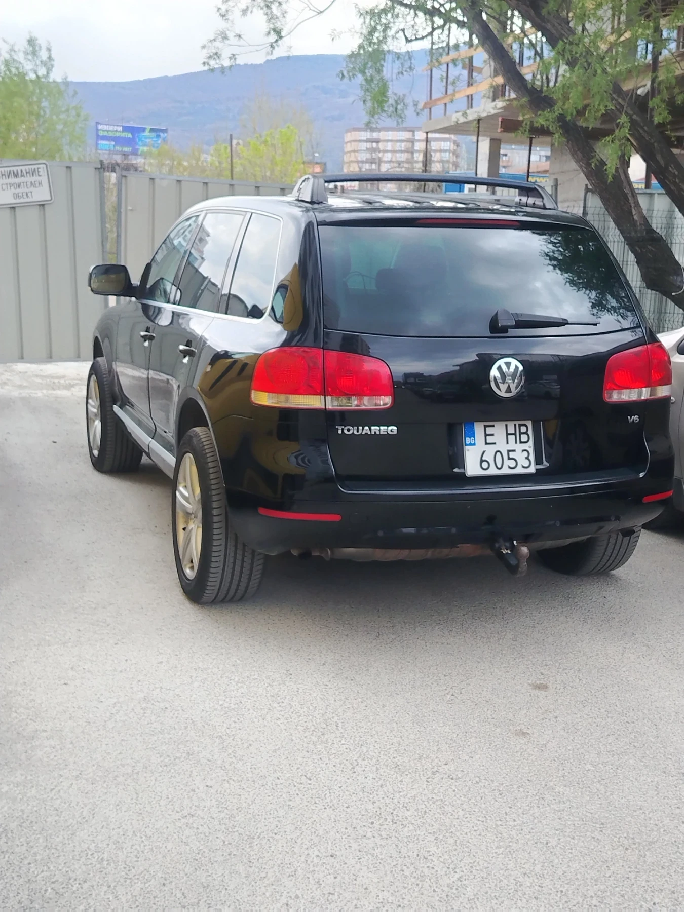 VW Touareg 3.2 бензин, снимка 2 - Автомобили и джипове - 55611694