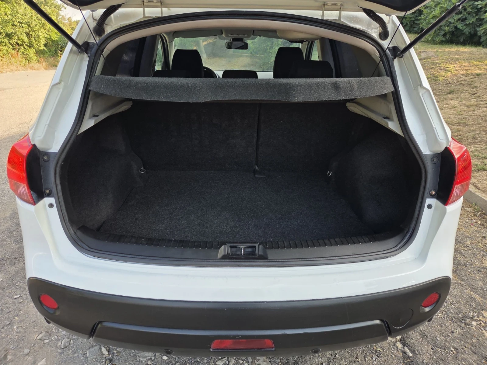 Nissan Qashqai 1.6 i 117ps, снимка 14 - Автомобили и джипове - 55691440