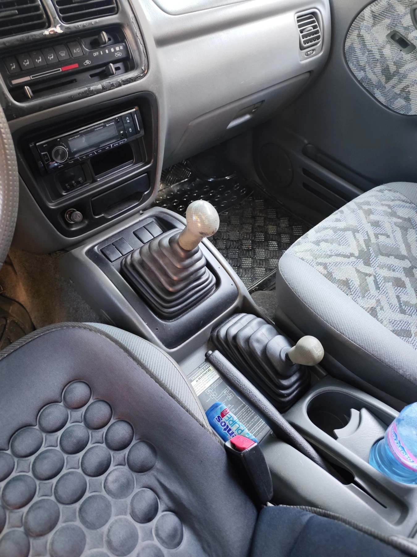 Suzuki Grand vitara, снимка 15 - Автомобили и джипове - 56060405