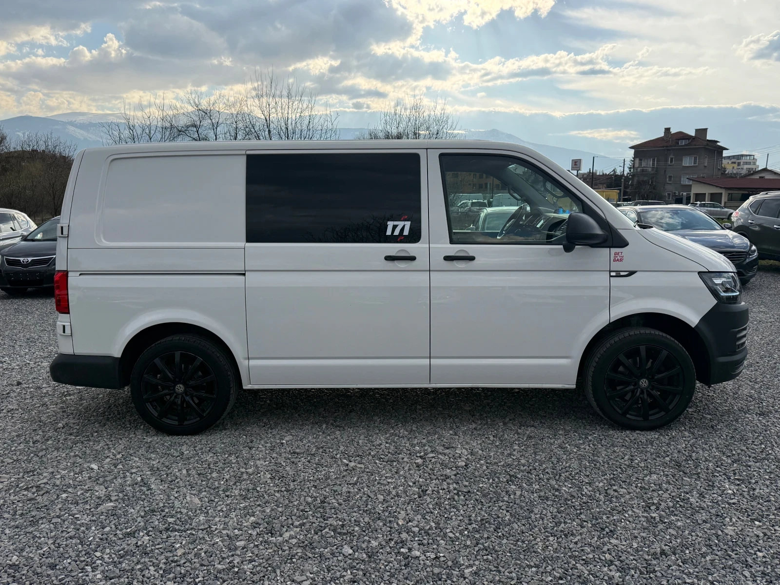 VW Transporter T6 2.0TDI (150hp)DSG/Distronic/Full led/Navi/EU6B | Mobile.bg � ����������� 4