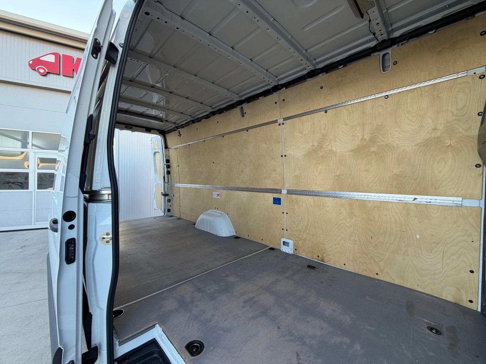 Mercedes-Benz Sprinter 316 XXL!FULL!���!EURO6-D! | Mobile.bg � ����������� 6