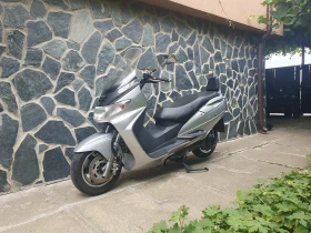 Suzuki Burgman 250, снимка 2