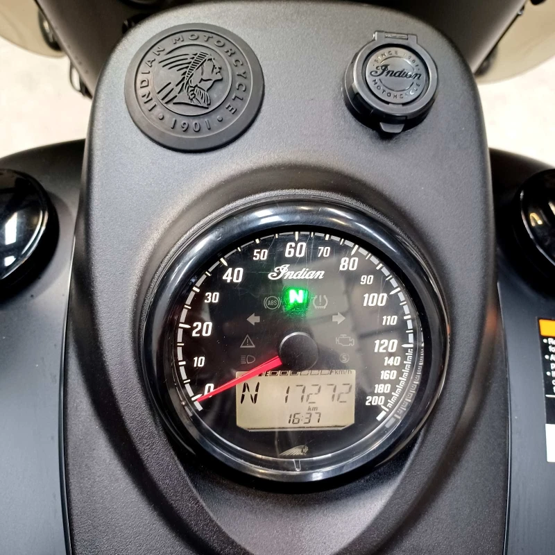 Indian Chief Vintage Dark Horse, снимка 11 - Мотоциклети и мототехника - 49793635