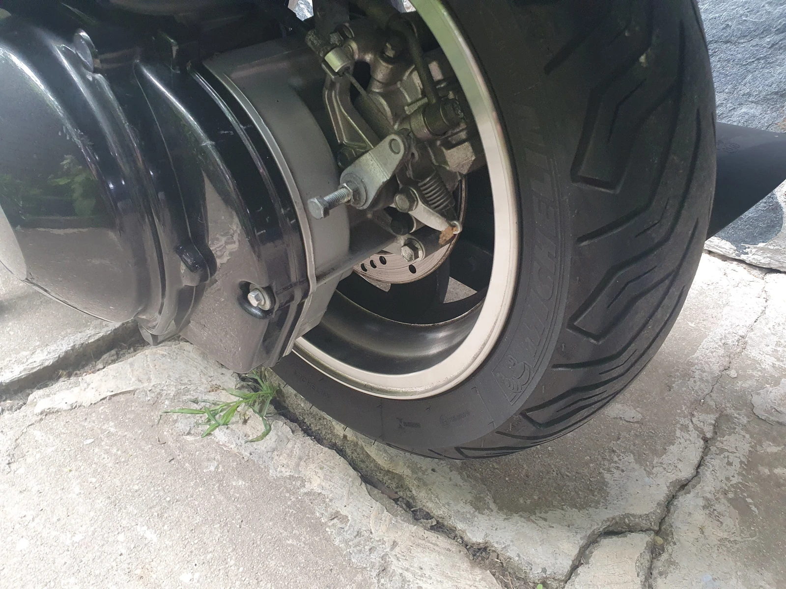 Suzuki Burgman 250 - изображение 6