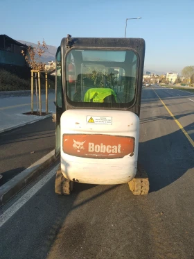 Багер Bobcat, снимка 1