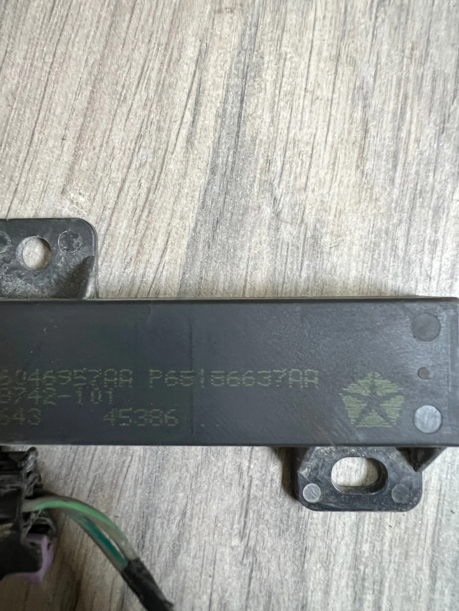 P56046957AA Jeep Cherokee ������ Keyless P56046957AA | Mobile.bg � ����������� 1