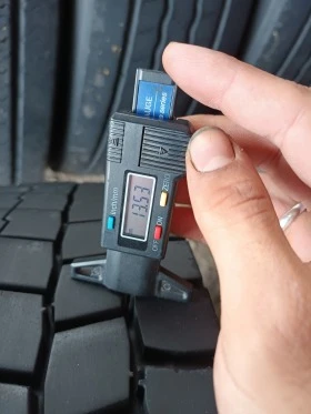 Гуми, снимка 4